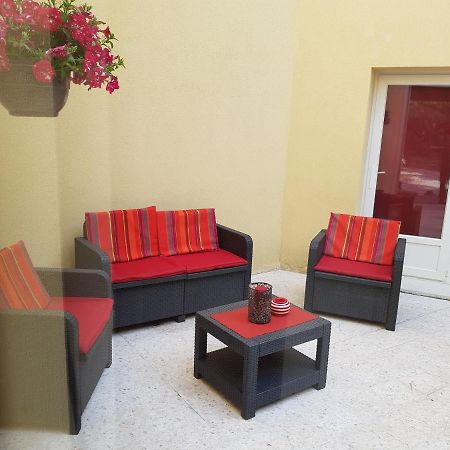 Апартаменты Le Patio Саррьян Экстерьер фото